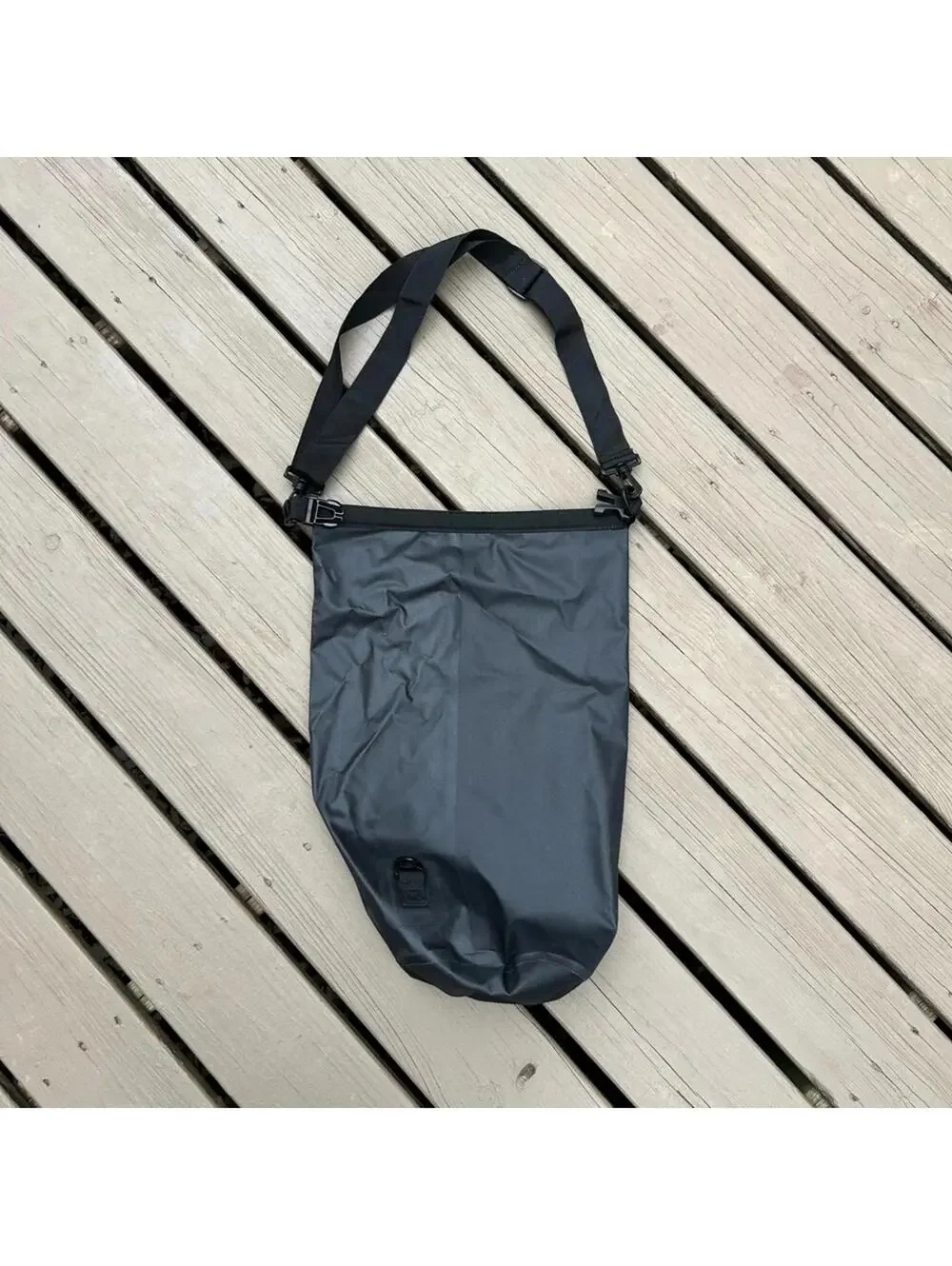 Uniqlo dry bag